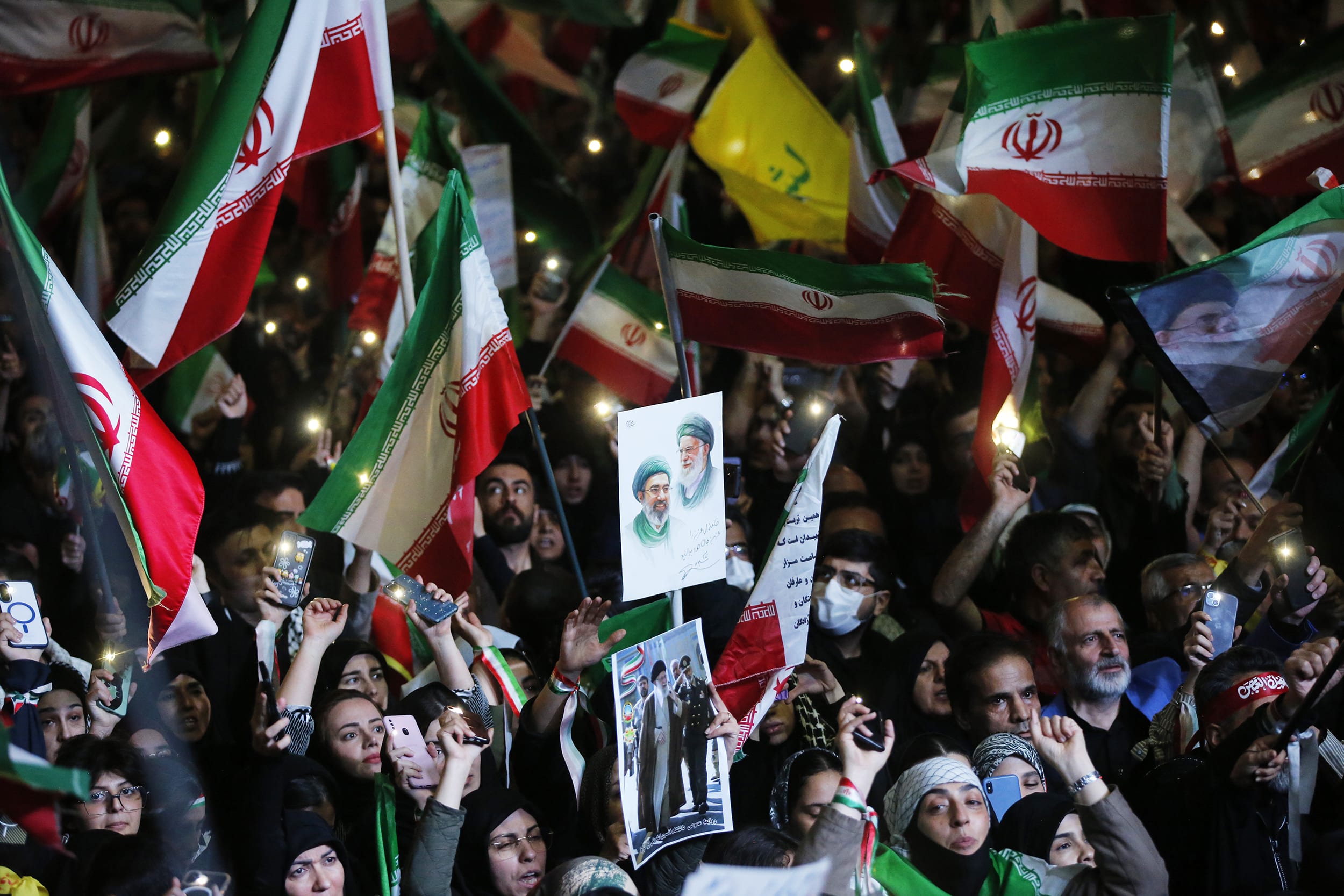 Thousands in Tehran protest US - Israel alongside Ballistic Missiles
