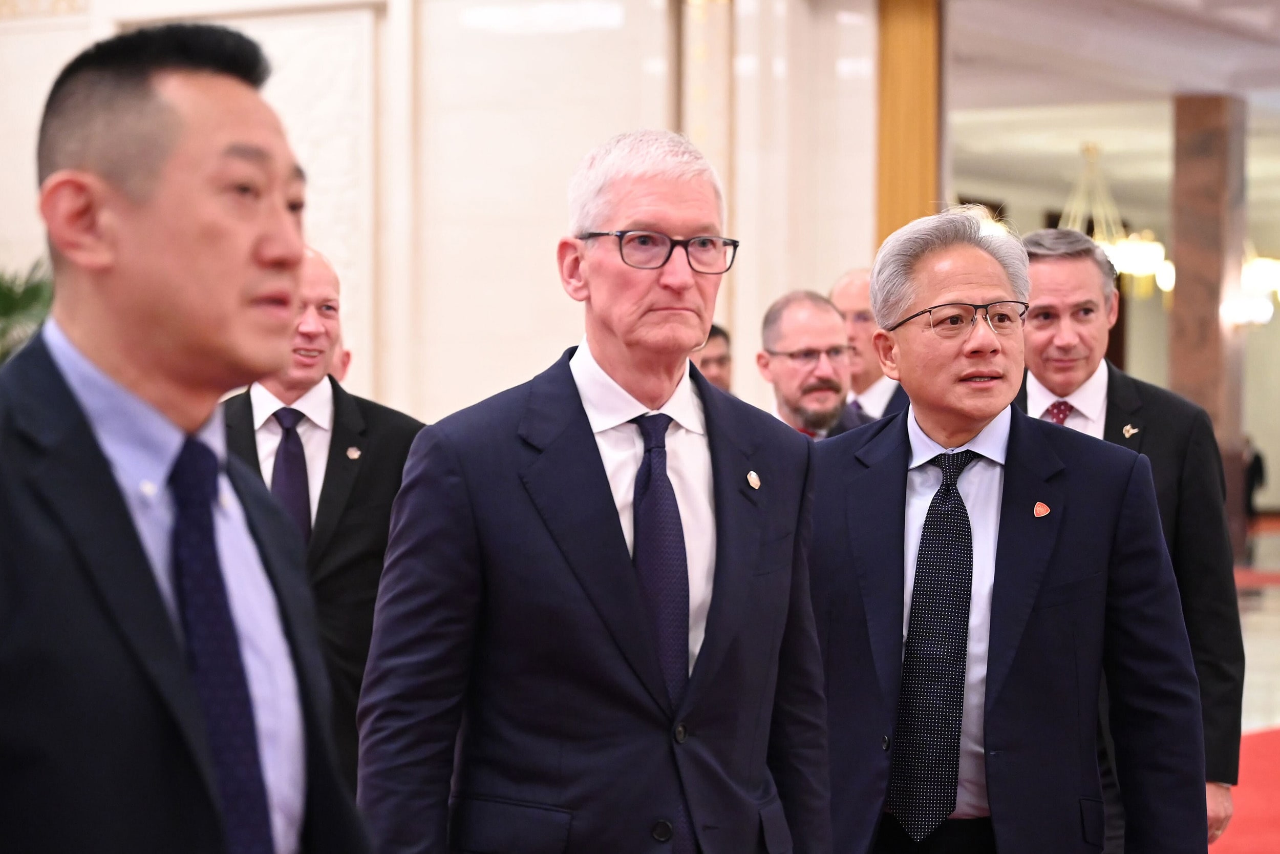 Business leaders meet China's premier