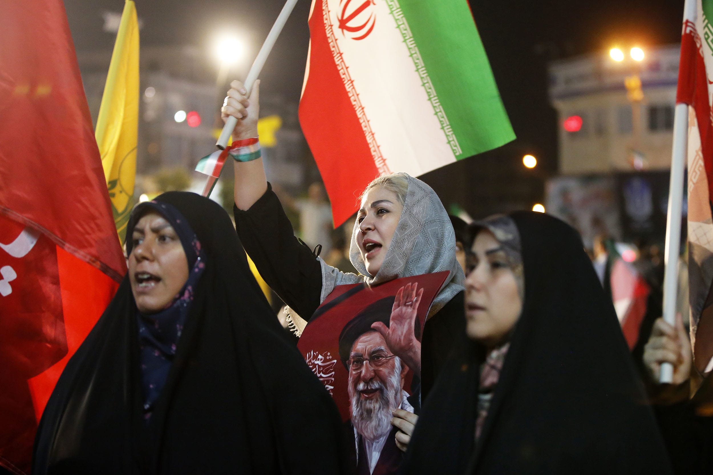Crowds gather in Tehran to support of government following missile attack on Israel