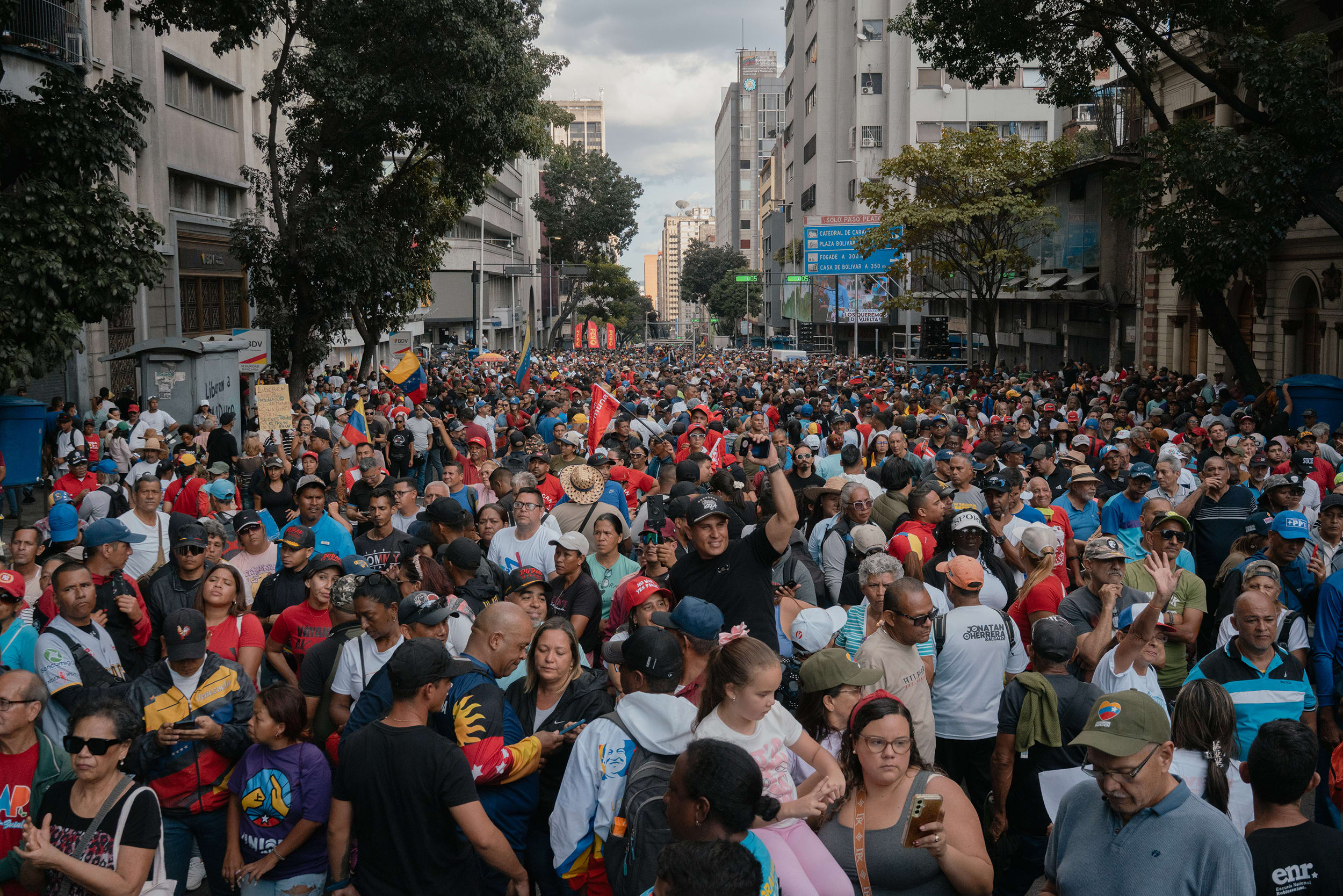 Pro-Maduro protestors in Caracas