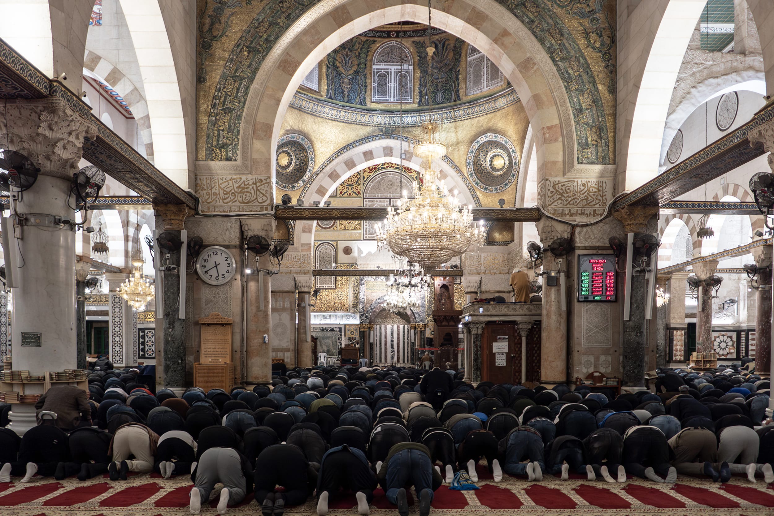 Al-Aqsa Mosque reopens after 40-day closure by Israel