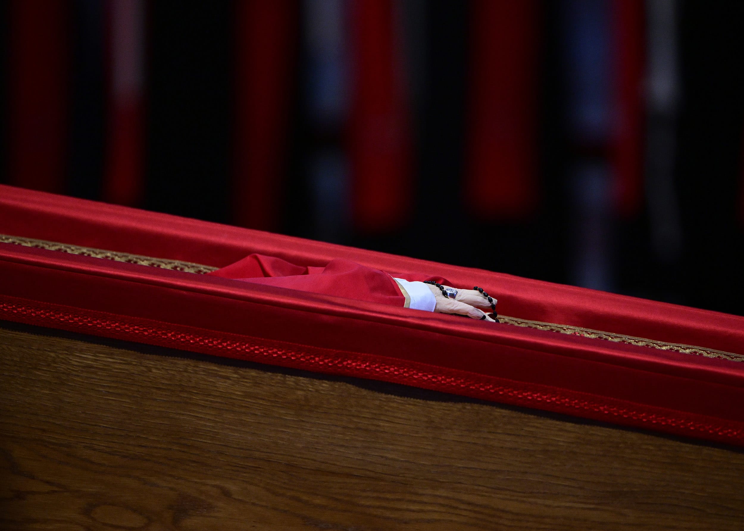 Image: VATICAN-RELIGION-POPE