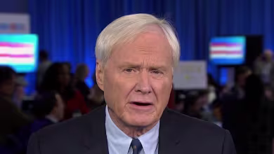 Chris Matthews says Trump should be 'worried' about Sondland flipping