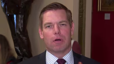 Rep. Swalwell: 'By attacking the witness, the president continues to act guilty'