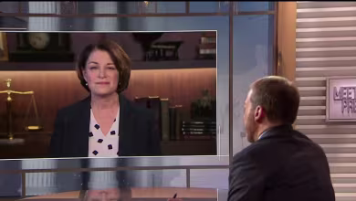 Sen. Klobuchar: Trump's defense team, Republicans 'afraid to hear from witnesses'