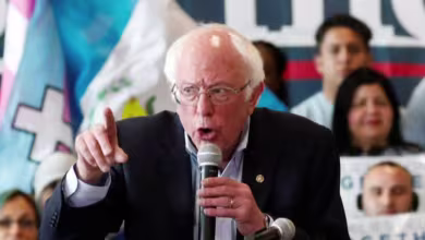 Bernie Sanders to be main target in South Carolina debate