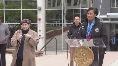 D.C. mayor announces the district will close all non-essential businesses