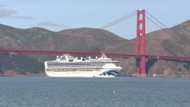Watch as Grand Princess cruise ship passes Golden Gate Bridge to dock in Oakland