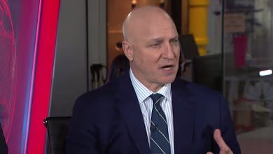 Celebrity chef Tom Colicchio explains effect of coronavirus on service industry: 'Revenue is gone'