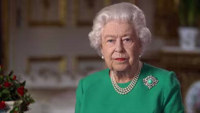 Queen Elizabeth II reassures Britain amid coronavirus pandemic: 'Better days will return'