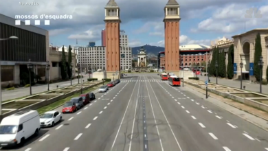 Drone video shows deserted streets in Barcelona amid COVID-19 pandemic
