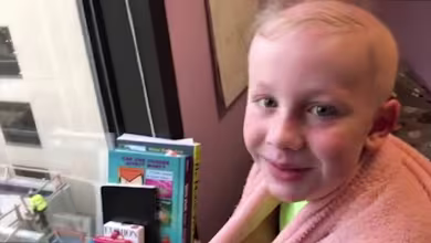Watch: 10-year-old gets emotional birthday surprise through hospital window