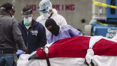 U.S. reels as coronavirus death toll climbs