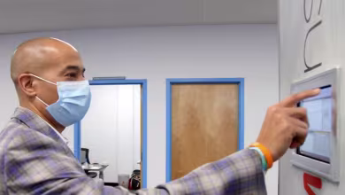 New tech screens hundreds an hour for possible coronavirus symptoms