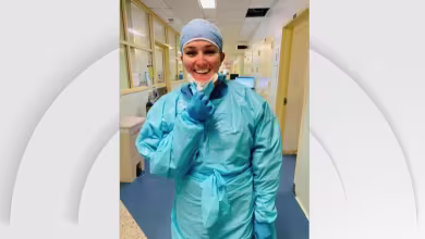 ICU nurse gets hero’s welcome as she returns from volunteering in New York