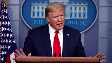 Trump signs executive order temporarily suspending immigration