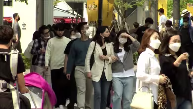 South Koreans go 'revenge shopping' after social distancing eases