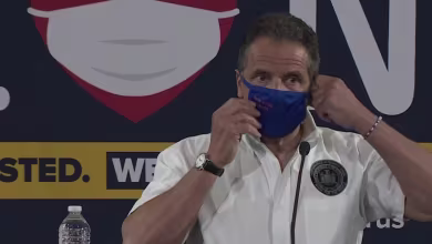 Cuomo signs executive order authorizing businesses to deny entry without face coverings