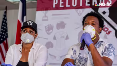 MLB Hall of Famer Pedro Martinez raises funds to fight coronavirus in Dominican Republic
