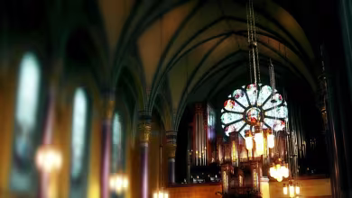 Many congregations worship together despite coronavirus restrictions