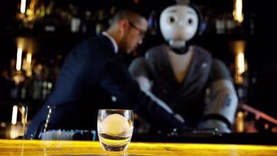 Robotic bartender serves up perfect ice under contactless conditions
