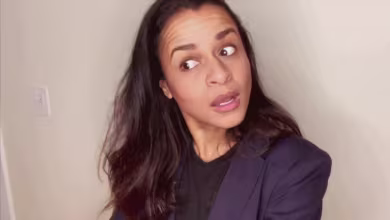 Comedian Sarah Cooper mocks Trump's attacks on mail-in voting at 2020 DNC