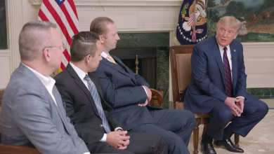 Trump meets with former international hostages at White House during 2020 RNC