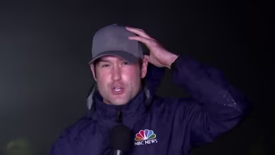 Louisiana to expect massive floods as Hurricane Laura hits peak