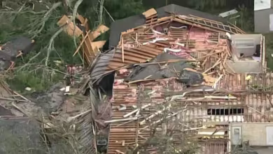 Powerful Hurricane Laura leaves devastation in Louisiana and Texas
