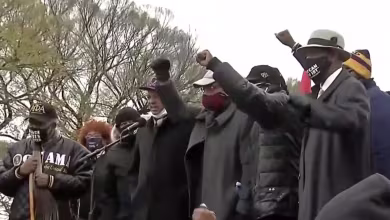 Black families affected by police violence gather to mobilize voters in Chicago