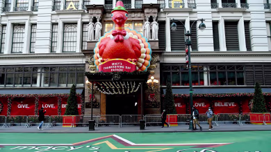 Mayor de Blasio announces Macy’s annual Thanksgiving Day Parade as television-only event