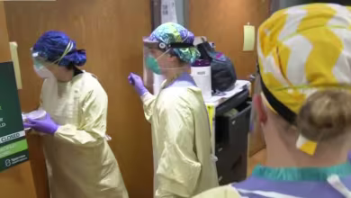 Nurses at Michigan hospital spend Thanksgiving with patients