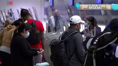 Americans on the move for Thanksgiving despite expert warnings