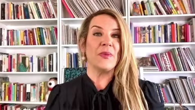 Texas real estate agent charged in Capitol attack pleads for pardon