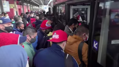 Social distancing on Mexico City metro falls apart after fire halts trains