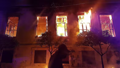 Protesters torch government building over Covid curfew in Lebanon