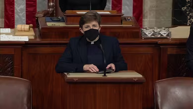 First female Congressional chaplain condemns 'deeply disturbing' riot in opening prayer