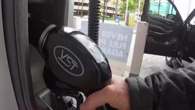 Gas prices skyrocket across U.S. as national average passes 2008 record