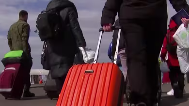 Ukrainian refugees crossing at the Polish border
