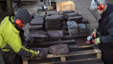 Ukrainian artists produce bulletproof vests for the defenders of Kyiv