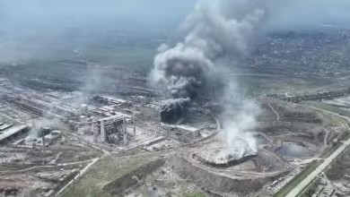 Plumes of smoke rise over Mariupol steel plant as Ukrainian soldiers hold out