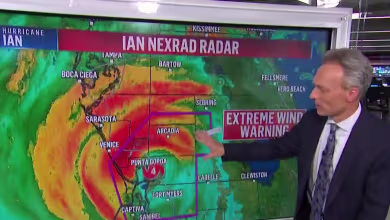Hurricane Ian weakens to Category 3; northeast Florida coastline prepares for storm surge