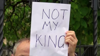 Anti-monarchist protesters in London reject succession of King Charles III