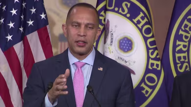 Rep. Hakeem Jeffries touts passage of 45-day stopgap measure