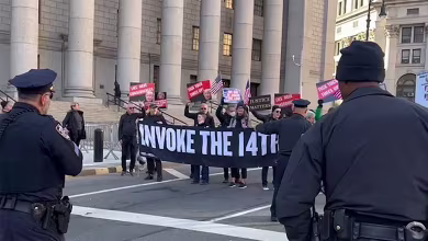 Anti-Trump protesters block street in front of NYC courthouse