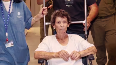 Released hostage says others held by Hamas ‘need to get out today.’ Otherwise they ‘won’t live.’