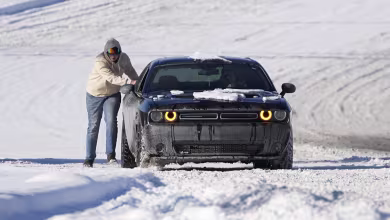 Almost 100 million in U.S. under icy grip of arctic weather