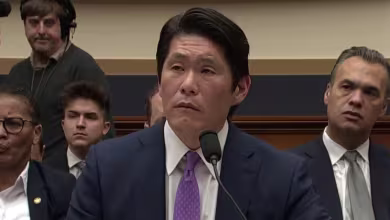 Hur assures that DOJ never attempted to interfere with his investigation