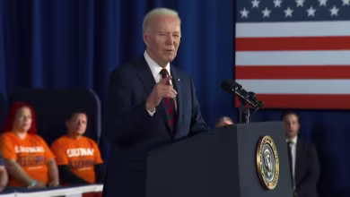 Biden reportedly informed team of decision minutes before public statement