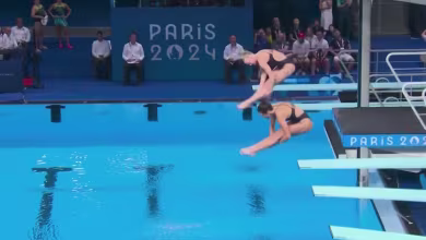 Synchronized divers Kassidy Cook and Sarah Bacon win Team USA's first medal